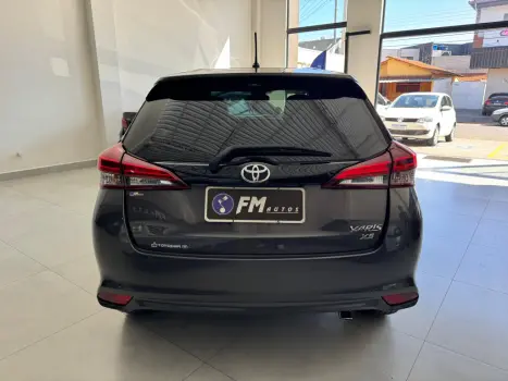 TOYOTA Yaris Hatch 1.5 16V 4P FLEX XS CONNECT MULTIDRIVE AUTOMTICO CVT, Foto 4