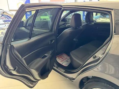 TOYOTA Yaris Hatch 1.5 16V 4P FLEX XS CONNECT MULTIDRIVE AUTOMTICO CVT, Foto 9