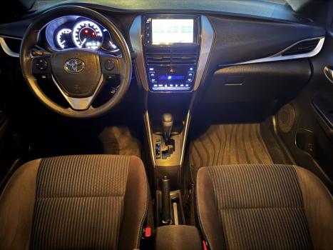 TOYOTA Yaris Hatch 1.5 16V 4P FLEX XL PLUS CONNECT MULTIDRIVE AUTOMTICO CVT, Foto 5