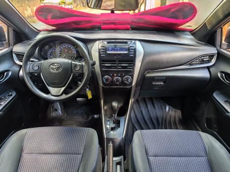 TOYOTA Yaris Hatch 1.3 16V 4P FLEX XL MULTIDRIVE AUTOMTICO CVT, Foto 13