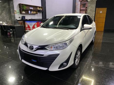 TOYOTA Yaris Hatch 1.5 16V 4P FLEX XL MULTIDRIVE AUTOMTICO CVT, Foto 2