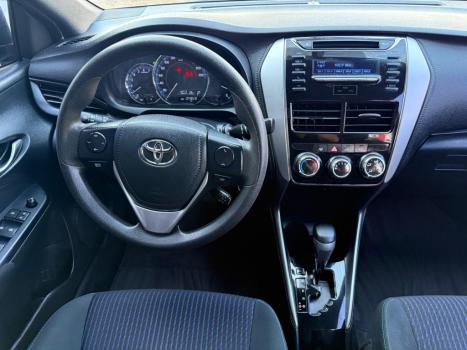 TOYOTA Yaris Hatch 1.3 16V 4P FLEX XL MULTIDRIVE AUTOMTICO CVT, Foto 14