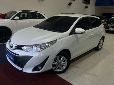 TOYOTA Yaris Hatch 1.3 16V 4P FLEX XL MULTIDRIVE AUTOMTICO CVT, Foto 1