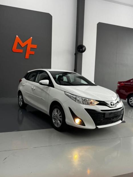 TOYOTA Yaris Hatch 1.3 16V 4P FLEX XL PLUS TECH MULTIDRIVE AUTOMTICO CVT, Foto 7