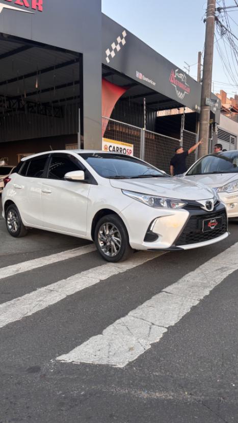 TOYOTA Yaris Hatch 1.5 16V 4P FLEX XS CONNECT MULTIDRIVE AUTOMTICO CVT, Foto 4