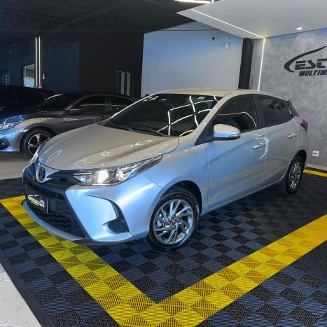 TOYOTA Yaris Hatch 1.5 16V 4P FLEX XS MULTIDRIVE AUTOMTICO CVT, Foto 2