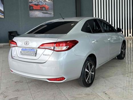 TOYOTA Yaris Hatch 1.5 16V 4P FLEX XL MULTIDRIVE AUTOMTICO CVT, Foto 4