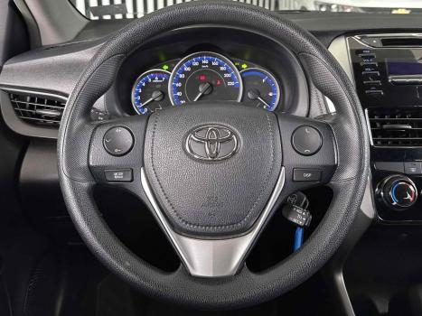 TOYOTA Yaris Hatch 1.5 16V 4P FLEX XL MULTIDRIVE AUTOMTICO CVT, Foto 18