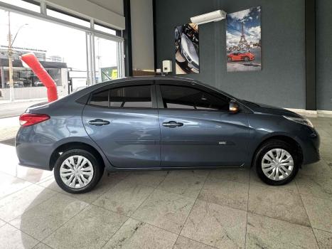 TOYOTA Yaris Hatch 1.5 16V 4P FLEX XL MULTIDRIVE AUTOMTICO CVT, Foto 4