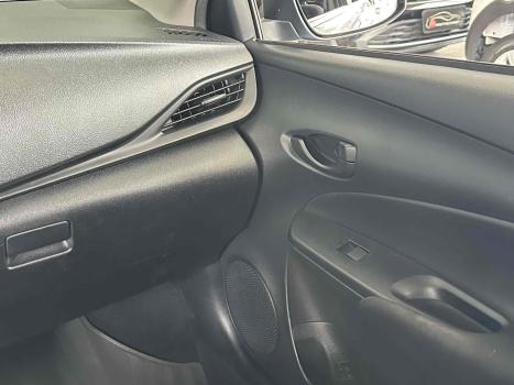 TOYOTA Yaris Hatch 1.5 16V 4P FLEX XL MULTIDRIVE AUTOMTICO CVT, Foto 14