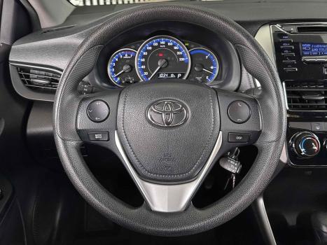 TOYOTA Yaris Hatch 1.5 16V 4P FLEX XL MULTIDRIVE AUTOMTICO CVT, Foto 17