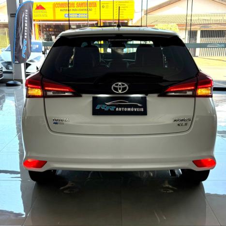 TOYOTA Yaris Hatch 1.5 16V 4P FLEX XLS MULTIDRIVE AUTOMTICO CVT, Foto 5