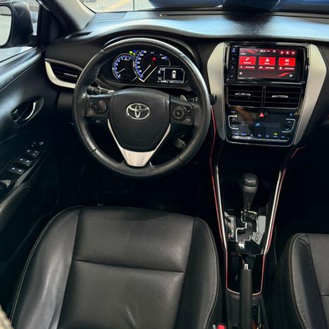 TOYOTA Yaris Hatch 1.5 16V 4P FLEX XLS MULTIDRIVE AUTOMTICO CVT, Foto 9