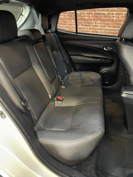 TOYOTA Yaris Hatch 1.5 16V 4P FLEX XLS CONNECT MULTIDRIVE AUTOMTICO CVT, Foto 12