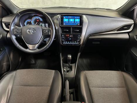 TOYOTA Yaris Hatch 1.5 16V 4P FLEX XS MULTIDRIVE AUTOMTICO CVT, Foto 6