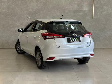 TOYOTA Yaris Hatch 1.5 16V 4P FLEX XS MULTIDRIVE AUTOMTICO CVT, Foto 12