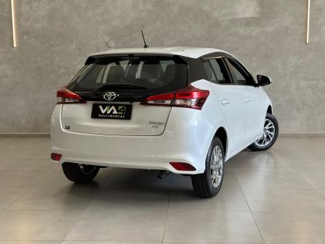 TOYOTA Yaris Hatch 1.5 16V 4P FLEX XS MULTIDRIVE AUTOMTICO CVT, Foto 14
