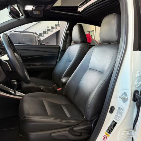 TOYOTA Yaris Hatch 1.5 16V 4P FLEX XLS CONNECT MULTIDRIVE AUTOMTICO CVT, Foto 14