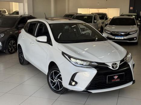 TOYOTA Yaris Hatch 1.5 16V 4P FLEX XLS MULTIDRIVE AUTOMTICO CVT, Foto 2