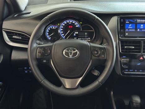 TOYOTA Yaris Hatch 1.5 16V 4P FLEX XLS MULTIDRIVE AUTOMTICO CVT, Foto 7