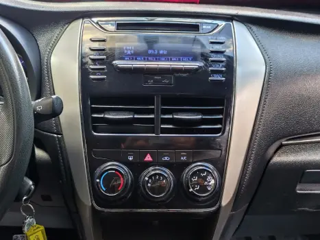 TOYOTA Yaris Hatch , Foto 19