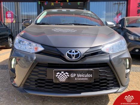 TOYOTA Yaris Hatch , Foto 2