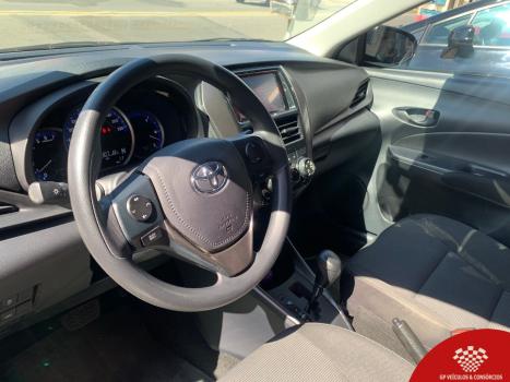 TOYOTA Yaris Hatch , Foto 8