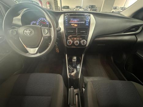 TOYOTA Yaris Sedan 1.5 16V 4P FLEX XL MULTIDRIVE AUTOMTICO CVT, Foto 5