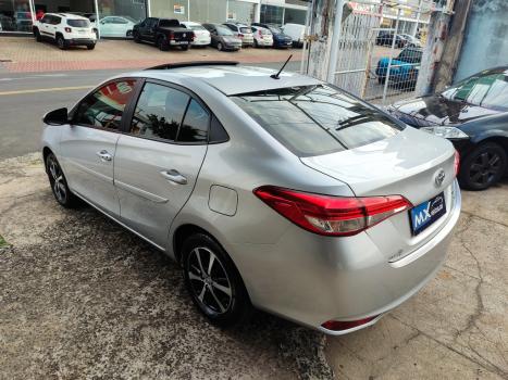 TOYOTA Yaris Sedan 1.5 16V 4P FLEX XLS CONNECT MULTIDRIVE AUTOMTICO CVT, Foto 10