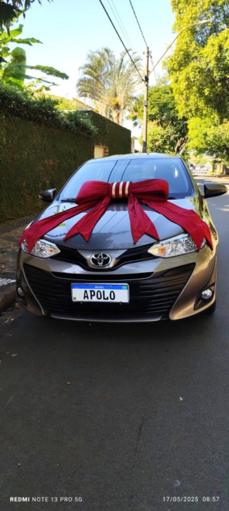 TOYOTA Yaris Sedan 1.5 16V 4P FLEX XL, Foto 2