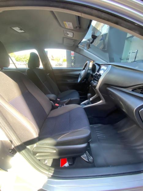TOYOTA Yaris Sedan 1.5 16V 4P FLEX XL MULTIDRIVE AUTOMTICO CVT, Foto 14