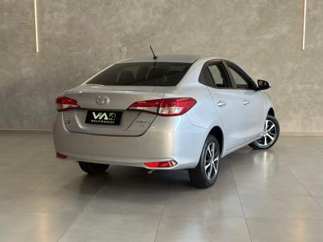 TOYOTA Yaris Sedan 1.5 16V 4P FLEX XS MULTIDRIVE AUTOMTICO CVT, Foto 15