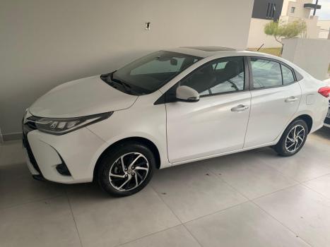 TOYOTA Yaris Sedan 1.5 16V 4P FLEX XLS CONNECT MULTIDRIVE AUTOMTICO CVT, Foto 3