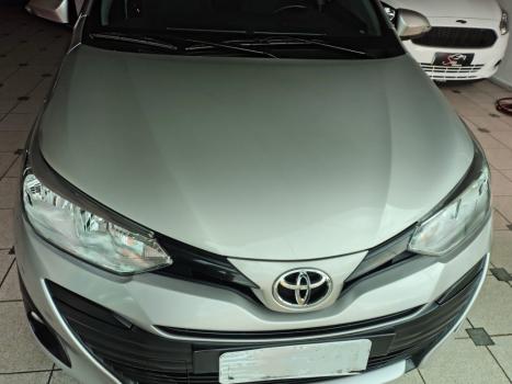 TOYOTA Yaris Sedan 1.5 16V 4P FLEX XL MULTIDRIVE AUTOMTICO CVT, Foto 2