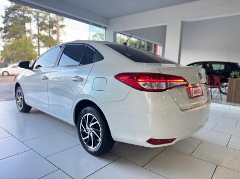TOYOTA Yaris Sedan 1.5 16V 4P FLEX XLS CONNECT MULTIDRIVE AUTOMTICO CVT, Foto 5