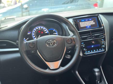 TOYOTA Yaris Sedan 1.5 16V 4P FLEX XL MULTIDRIVE AUTOMTICO CVT, Foto 9