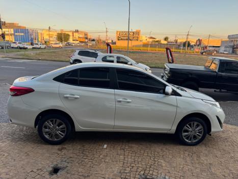 TOYOTA Yaris Sedan 1.5 16V 4P FLEX XL MULTIDRIVE AUTOMTICO CVT, Foto 13