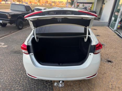 TOYOTA Yaris Sedan 1.5 16V 4P FLEX XL MULTIDRIVE AUTOMTICO CVT, Foto 17