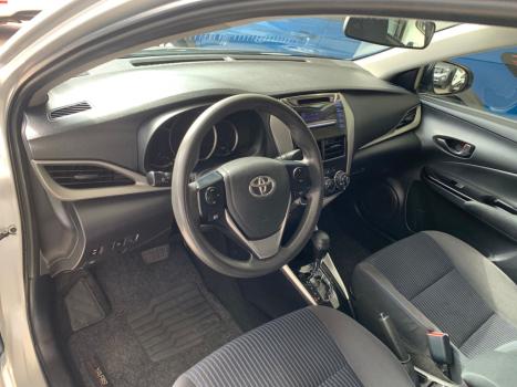 TOYOTA Yaris Sedan 1.5 16V 4P FLEX XL LIVE MULTIDRIVE AUTOMTICO CVT, Foto 10