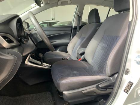 TOYOTA Yaris Sedan 1.5 16V 4P FLEX XL LIVE MULTIDRIVE AUTOMTICO CVT, Foto 11