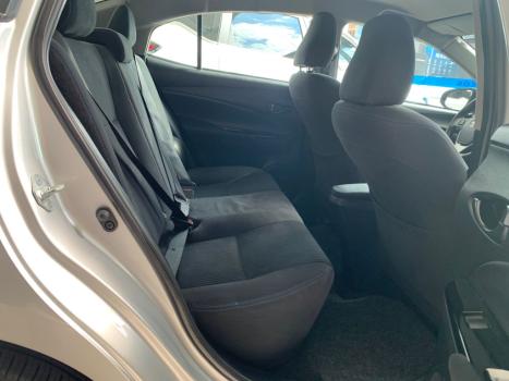 TOYOTA Yaris Sedan 1.5 16V 4P FLEX XL LIVE MULTIDRIVE AUTOMTICO CVT, Foto 15