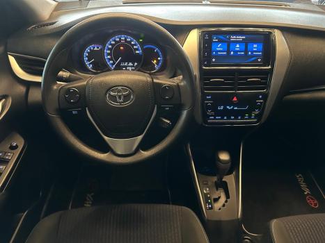 TOYOTA Yaris Sedan 1.5 16V 4P FLEX XL MULTIDRIVE AUTOMTICO CVT, Foto 10