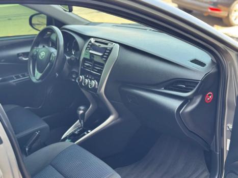 TOYOTA Yaris Sedan 1.5 16V 4P FLEX XL MULTIDRIVE AUTOMTICO CVT, Foto 11