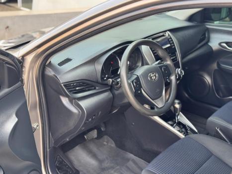 TOYOTA Yaris Sedan 1.5 16V 4P FLEX XL MULTIDRIVE AUTOMTICO CVT, Foto 7