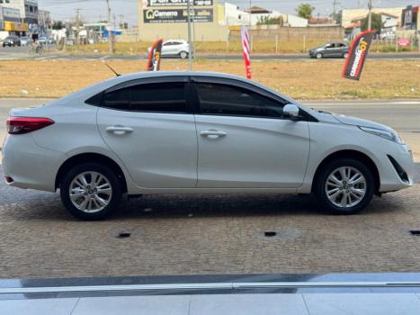 TOYOTA Yaris Sedan 1.5 16V 4P FLEX PLUS MULTIDRIVE AUTOMTICO CVT, Foto 11