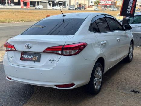 TOYOTA Yaris Sedan 1.5 16V 4P FLEX PLUS MULTIDRIVE AUTOMTICO CVT, Foto 13