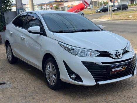 TOYOTA Yaris Sedan 1.5 16V 4P FLEX PLUS MULTIDRIVE AUTOMTICO CVT, Foto 3
