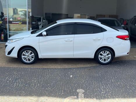TOYOTA Yaris Sedan 1.5 16V 4P FLEX PLUS MULTIDRIVE AUTOMTICO CVT, Foto 12