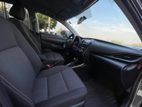 TOYOTA Yaris Sedan 1.5 16V 4P FLEX XL, Foto 15