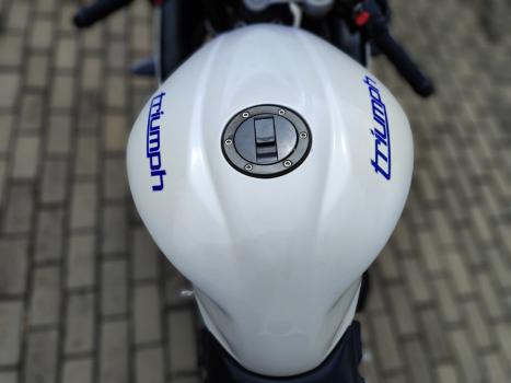 TRIUMPH Daytona 675 R ABS, Foto 3